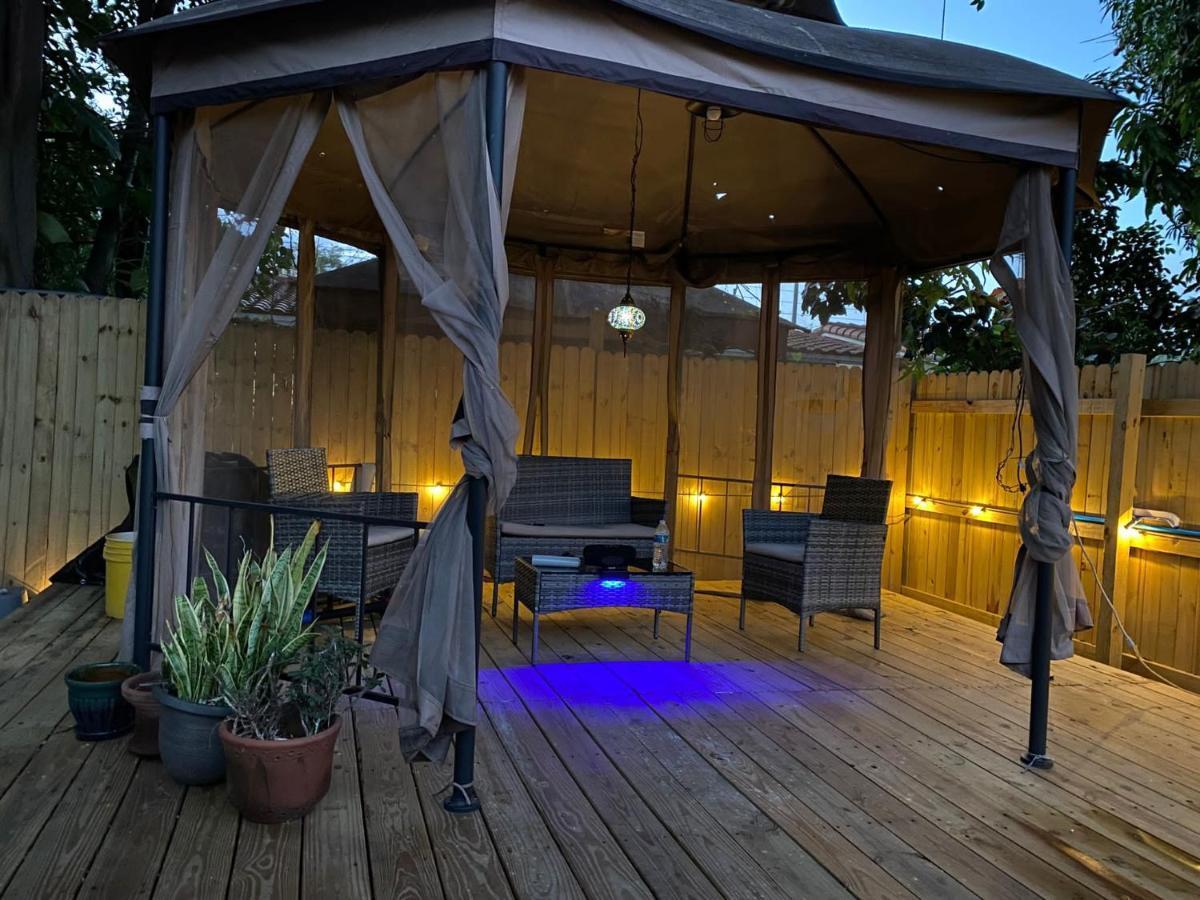 Blue Room By The Gables Miami Bagian luar foto
